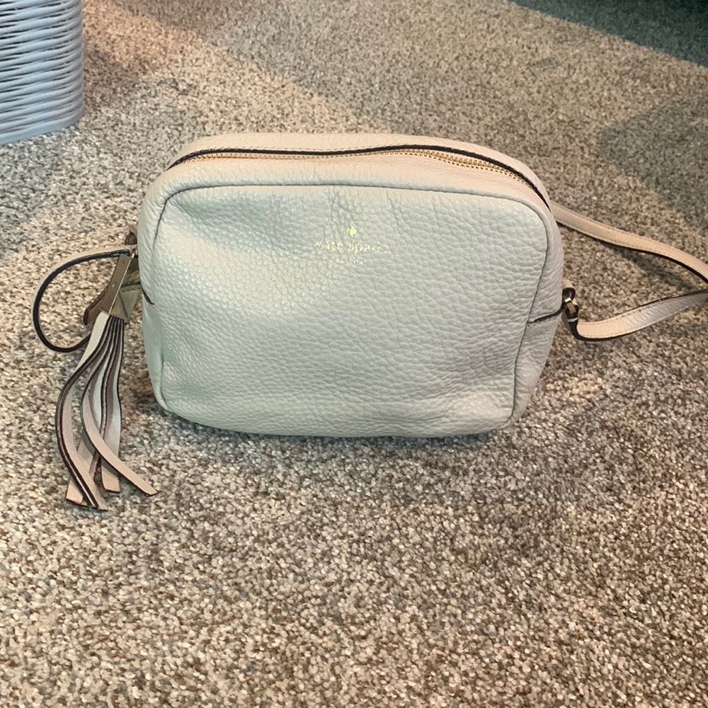 Small Kate Spade crossbody bag